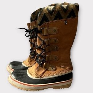 Sorel Joan of Arctic Knit Boots size 7